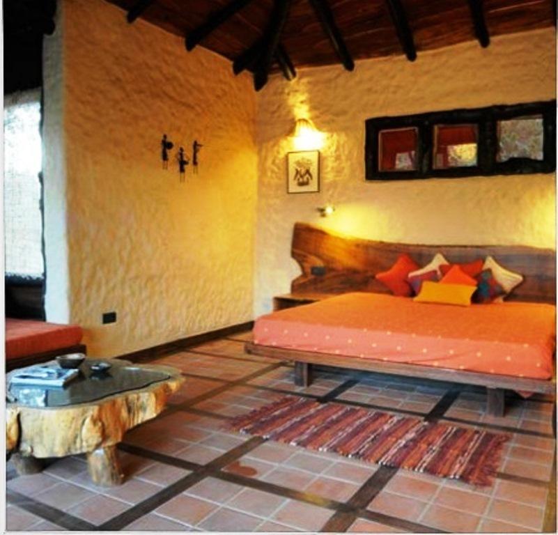 Kanha Earth Lodge Mandlā Quarto foto