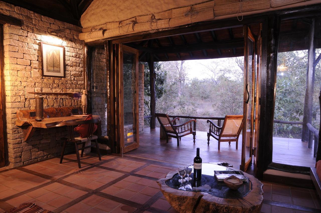 Kanha Earth Lodge Mandlā Quarto foto